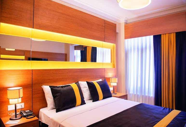 Karamans Sirkeci Suites Hotel Istanbul Exterior photo