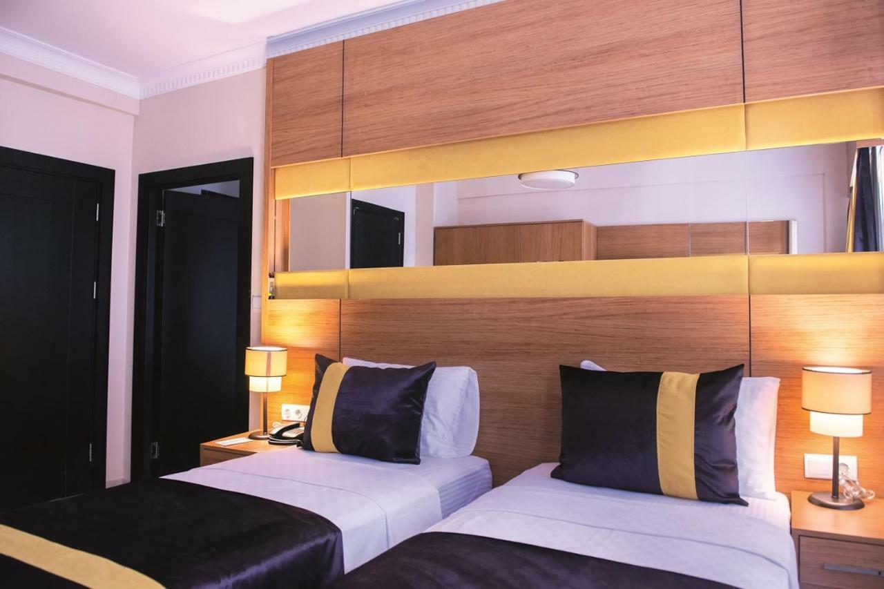 Karamans Sirkeci Suites Hotel Istanbul Exterior photo