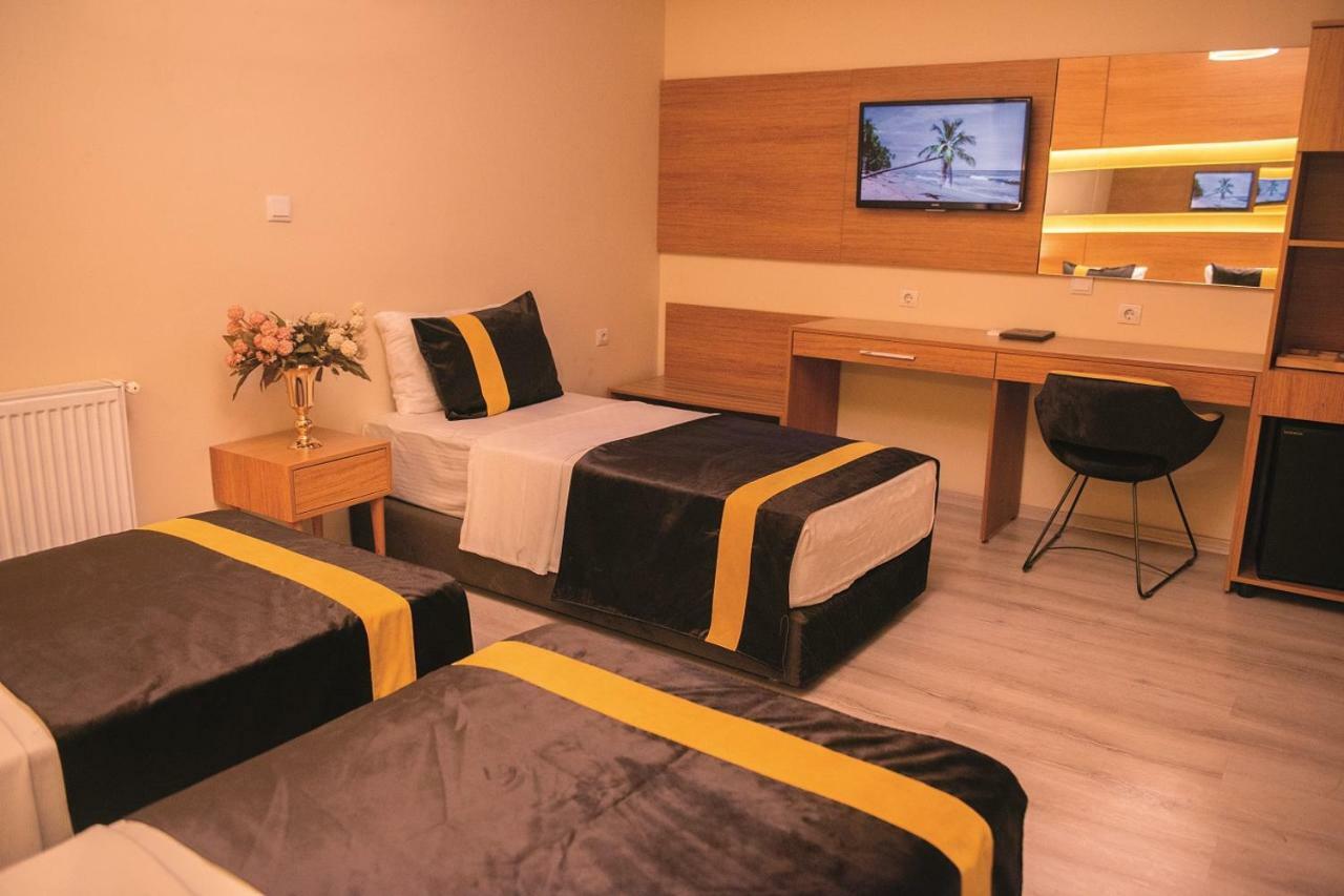 Karamans Sirkeci Suites Hotel Istanbul Exterior photo