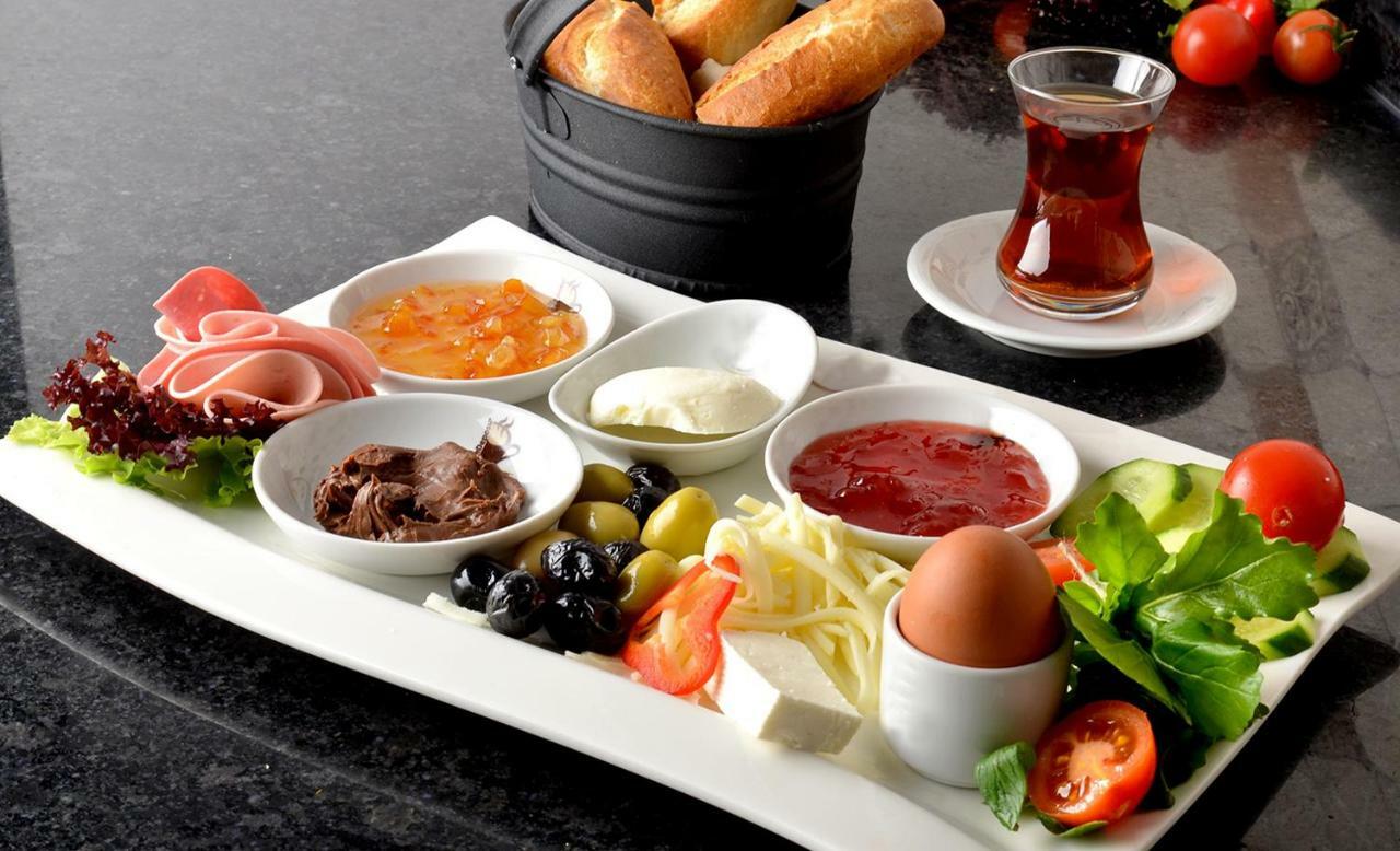 Karamans Sirkeci Suites Hotel Istanbul Exterior photo