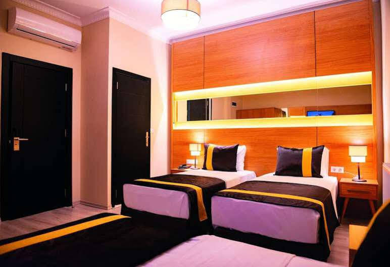 Karamans Sirkeci Suites Hotel Istanbul Exterior photo