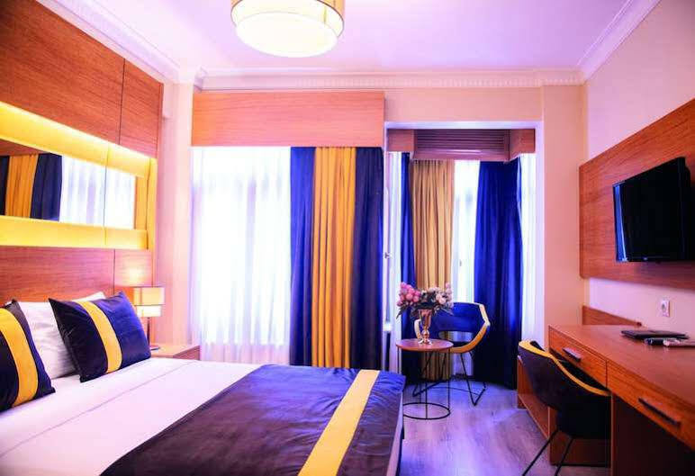 Karamans Sirkeci Suites Hotel Istanbul Exterior photo